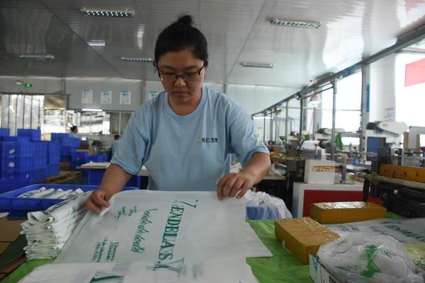 濮阳南乐生物基材料制品创新引领垃圾分类